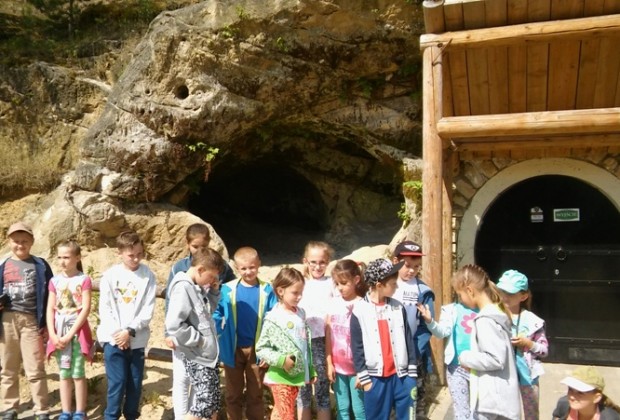 Szkoła Podstawowa w Petrykozach na wycieczce