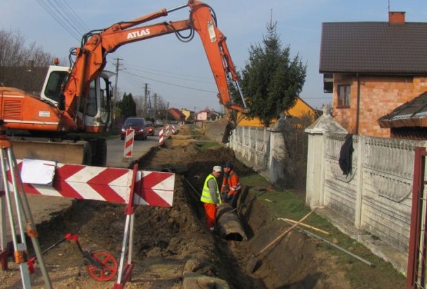 Ruszyła przebudowa drogi w Parczowie